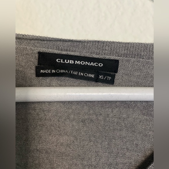 Fitted grey wool sweater - Picture 2 of 3